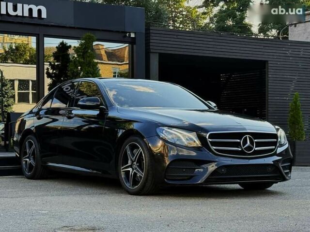 Мерседес Е-Класс, объемом двигателя 2 л и пробегом 104 тыс. км за 39999 $, фото 2 на Automoto.ua