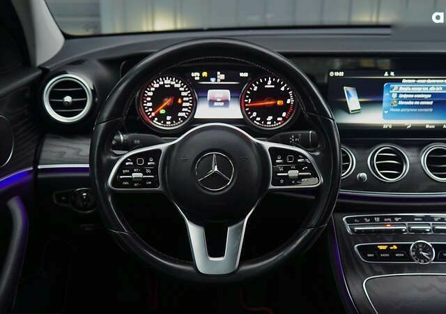 Мерседес Е-Класс, объемом двигателя 1.6 л и пробегом 54 тыс. км за 35500 $, фото 22 на Automoto.ua