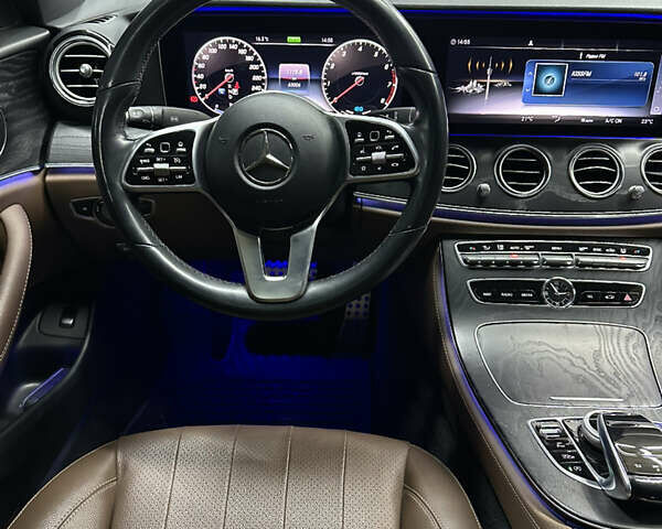 Мерседес Е-Класс, объемом двигателя 2 л и пробегом 59 тыс. км за 36500 $, фото 10 на Automoto.ua