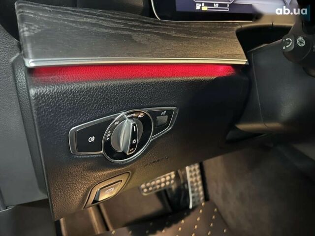 Мерседес Е-Класс, объемом двигателя 3 л и пробегом 25 тыс. км за 46500 $, фото 29 на Automoto.ua