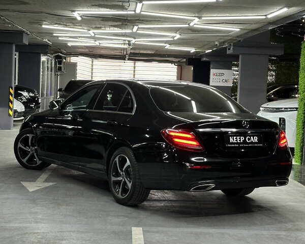 Мерседес Е-Класс, объемом двигателя 2 л и пробегом 59 тыс. км за 36500 $, фото 1 на Automoto.ua