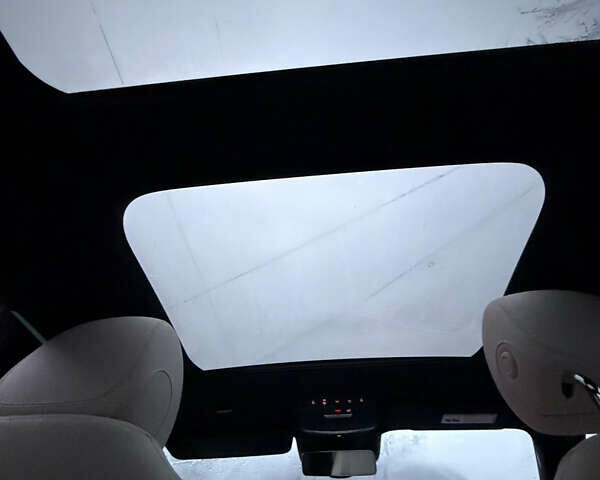 Мерседес Е-Класс, объемом двигателя 0 л и пробегом 19 тыс. км за 23500 $, фото 9 на Automoto.ua