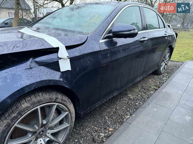 Мерседес Е-Класс, объемом двигателя 0 л и пробегом 19 тыс. км за 23500 $, фото 5 на Automoto.ua