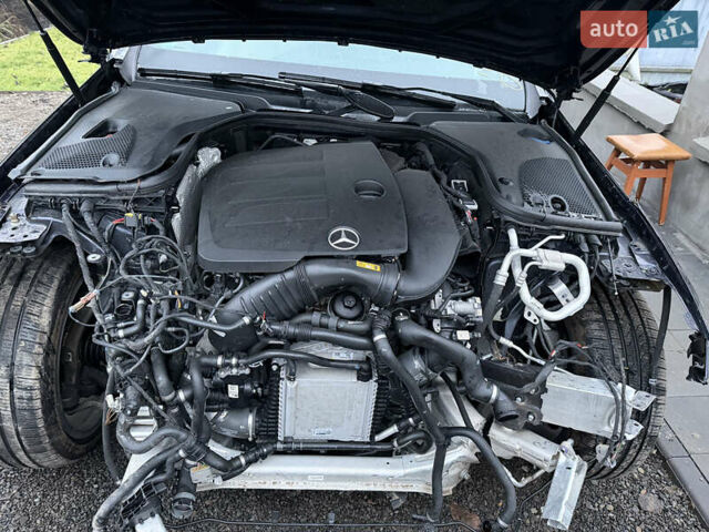 Мерседес Е-Класс, объемом двигателя 0 л и пробегом 19 тыс. км за 23500 $, фото 6 на Automoto.ua