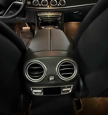 Мерседес Е-Класс 2021 в Киеве на Automoto.ua Мерседес Е-Класс, объемом двигателя 3 л и пробегом 36 тыс. км за 39200 $, фото 7 на Automoto.ua