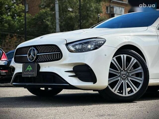 Мерседес Е-Клас, об'ємом двигуна 3 л та пробігом 20 тис. км за 57500 $, фото 5 на Automoto.ua