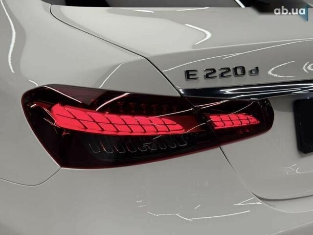 Мерседес Е-Класс, объемом двигателя 2 л и пробегом 75 тыс. км за 52500 $, фото 11 на Automoto.ua