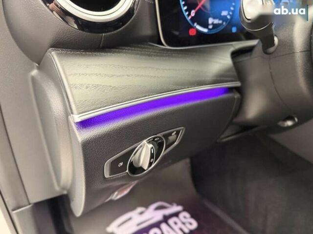Мерседес Е-Класс, объемом двигателя 2 л и пробегом 75 тыс. км за 52500 $, фото 29 на Automoto.ua