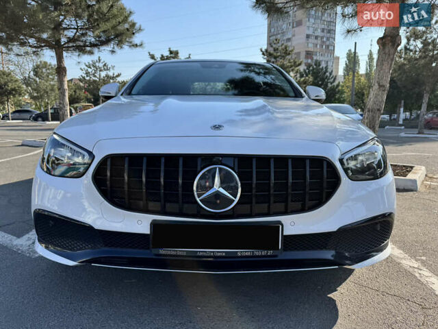 Мерседес Е-Класс, объемом двигателя 1.95 л и пробегом 27 тыс. км за 53500 $, фото 6 на Automoto.ua