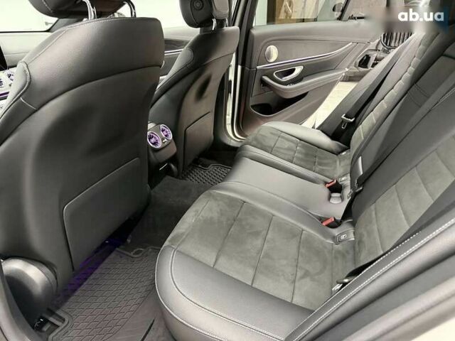 Мерседес Е-Клас, об'ємом двигуна 2 л та пробігом 76 тис. км за 49990 $, фото 28 на Automoto.ua