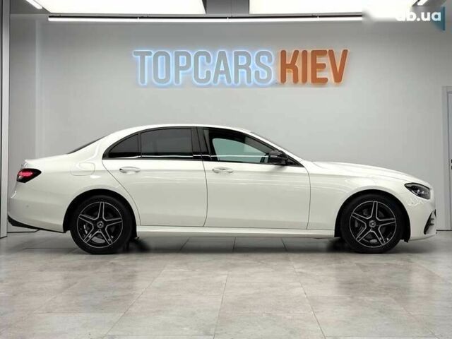 Мерседес Е-Клас, об'ємом двигуна 2 л та пробігом 76 тис. км за 49990 $, фото 3 на Automoto.ua