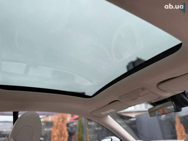 Мерседес Е-Клас, об'ємом двигуна 3 л та пробігом 74 тис. км за 59999 $, фото 27 на Automoto.ua