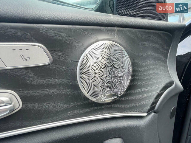 Мерседес Е-Класс, объемом двигателя 3 л и пробегом 33 тыс. км за 37000 $, фото 11 на Automoto.ua