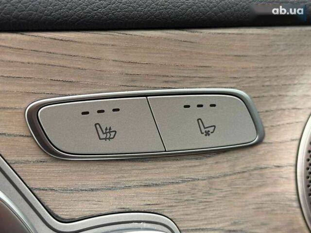 Мерседес Е-Клас, об'ємом двигуна 3 л та пробігом 74 тис. км за 59999 $, фото 16 на Automoto.ua