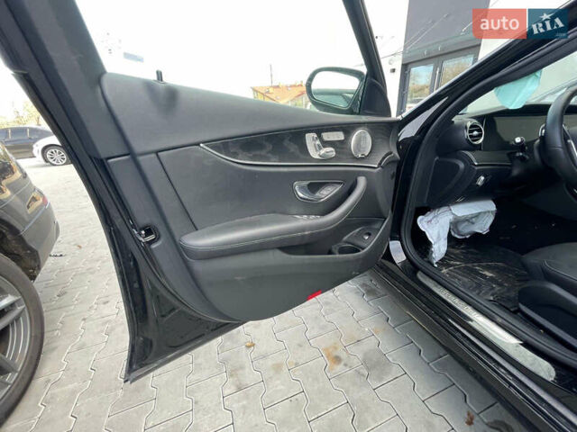 Мерседес Е-Класс, объемом двигателя 3 л и пробегом 33 тыс. км за 37000 $, фото 12 на Automoto.ua