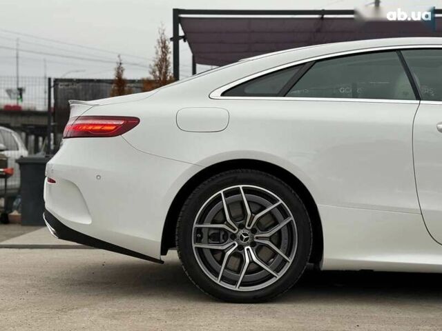 Мерседес Е-Клас, об'ємом двигуна 3 л та пробігом 74 тис. км за 59999 $, фото 7 на Automoto.ua