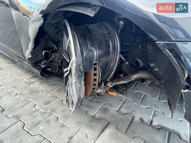 Мерседес Е-Класс, объемом двигателя 3 л и пробегом 33 тыс. км за 37000 $, фото 9 на Automoto.ua