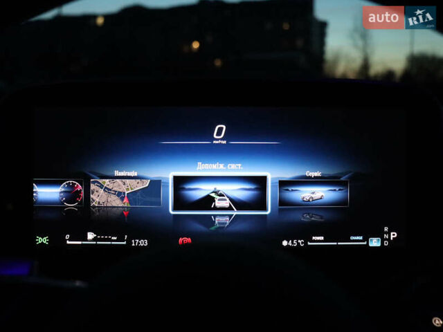 Мерседес Е-Клас, об'ємом двигуна 3 л та пробігом 4 тис. км за 71000 $, фото 19 на Automoto.ua