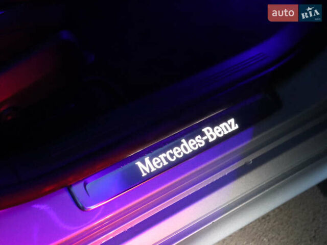 Мерседес Е-Клас, об'ємом двигуна 3 л та пробігом 4 тис. км за 71000 $, фото 18 на Automoto.ua