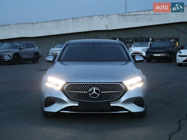 Мерседес Е-Клас, об'ємом двигуна 3 л та пробігом 4 тис. км за 71000 $, фото 2 на Automoto.ua