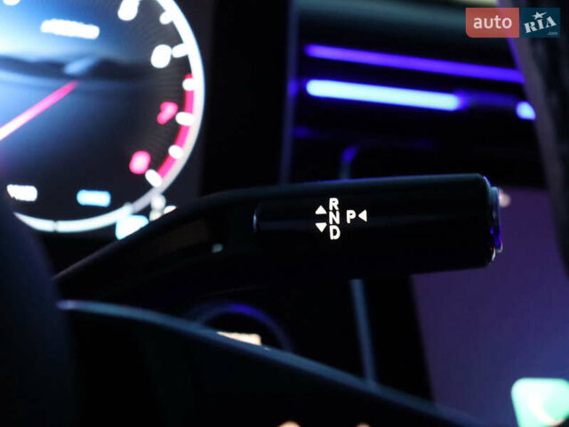 Мерседес Е-Клас, об'ємом двигуна 3 л та пробігом 4 тис. км за 71000 $, фото 16 на Automoto.ua