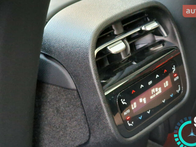 Мерседес Е-Класс, объемом двигателя 3 л и пробегом 0 тыс. км за 167758 $, фото 35 на Automoto.ua