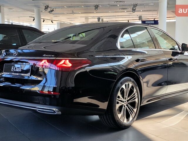 Мерседес Е-Класс, объемом двигателя 1.99 л и пробегом 0 тыс. км за 98180 $, фото 4 на Automoto.ua