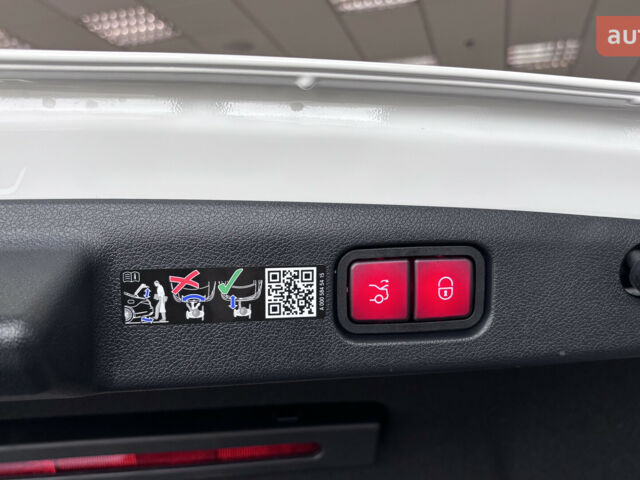 купити нове авто Мерседес Е-Клас 2025 року від офіційного дилера Галичина-Авто Мерседес фото