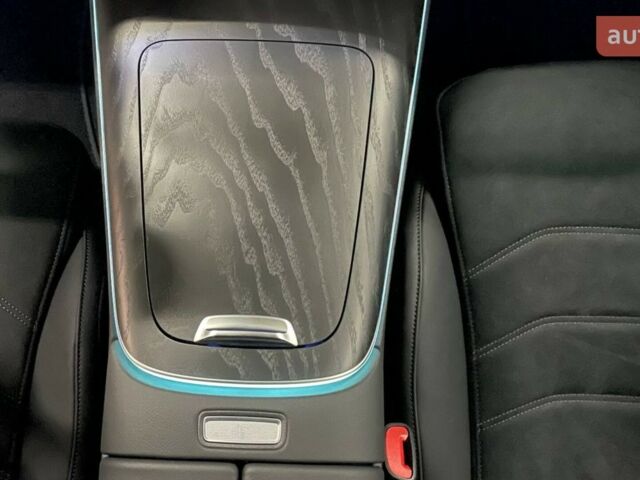 Мерседес Е-Клас, об'ємом двигуна 1.99 л та пробігом 0 тис. км за 9891297 $, фото 18 на Automoto.ua