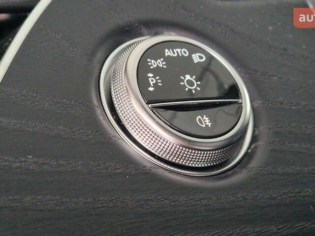 Мерседес Е-Класс, объемом двигателя 1.99 л и пробегом 0 тыс. км за 98180 $, фото 17 на Automoto.ua