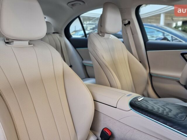 Мерседес Е-Класс, объемом двигателя 2 л и пробегом 0 тыс. км за 92874 $, фото 15 на Automoto.ua