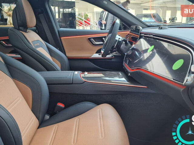 Мерседес Е-Класс, объемом двигателя 3 л и пробегом 0 тыс. км за 167758 $, фото 20 на Automoto.ua