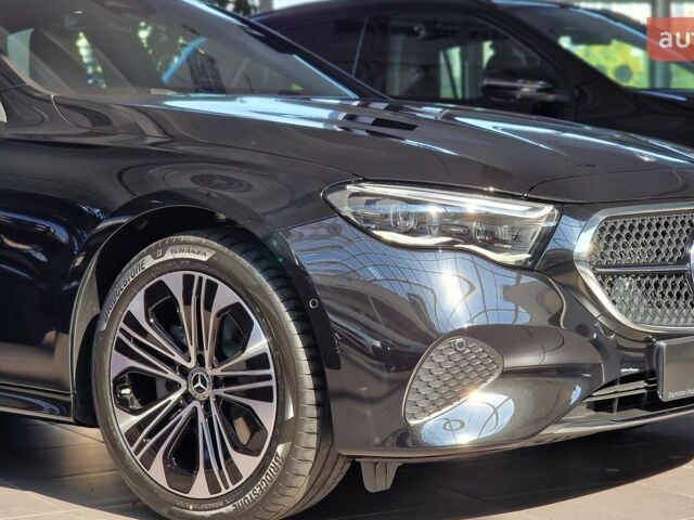 Мерседес Е-Класс, объемом двигателя 1.99 л и пробегом 0 тыс. км за 98180 $, фото 3 на Automoto.ua