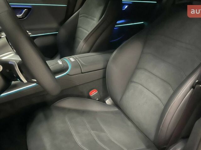 Мерседес Е-Клас, об'ємом двигуна 1.99 л та пробігом 0 тис. км за 9891297 $, фото 15 на Automoto.ua