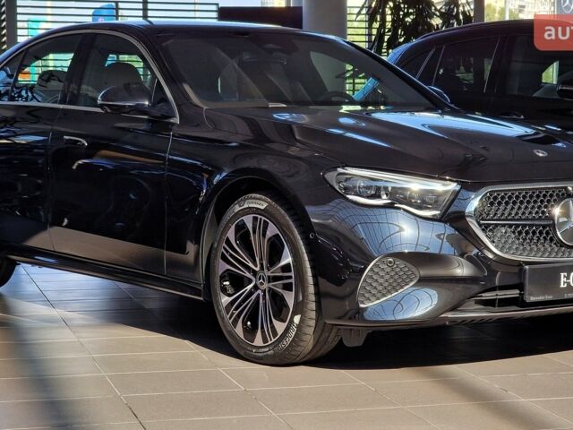 Мерседес Е-Класс, объемом двигателя 1.99 л и пробегом 0 тыс. км за 98180 $, фото 1 на Automoto.ua