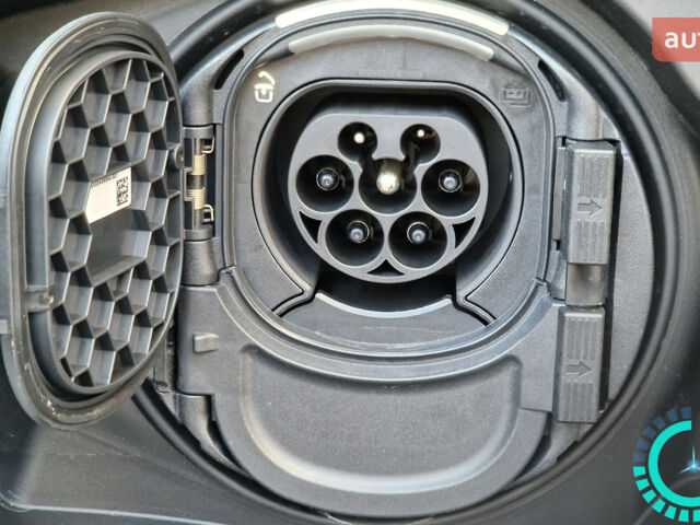 Мерседес Е-Класс, объемом двигателя 3 л и пробегом 0 тыс. км за 167758 $, фото 40 на Automoto.ua