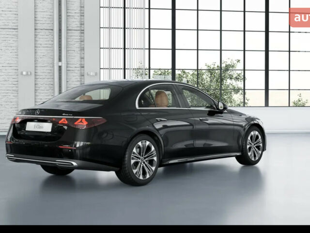 Мерседес Е-Класс, объемом двигателя 1.99 л и пробегом 0 тыс. км за 98113 $, фото 2 на Automoto.ua