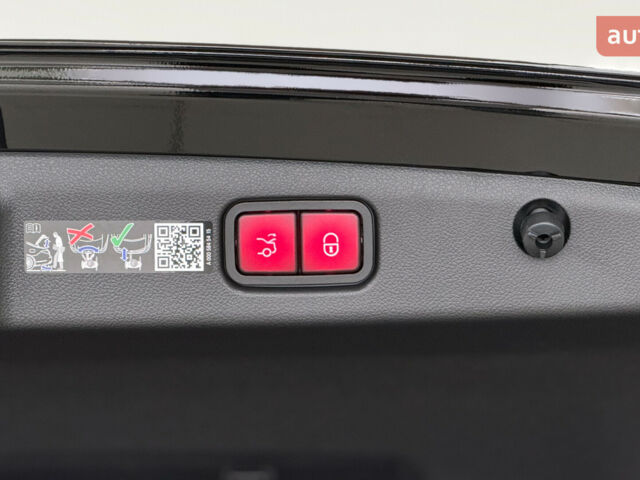 Мерседес Е-Класс 2025 в Одессе на Automoto.ua Мерседес Е-Класс, объемом двигателя 1.99 л и пробегом 0 тыс. км за 93312 $, фото 11 на Automoto.ua