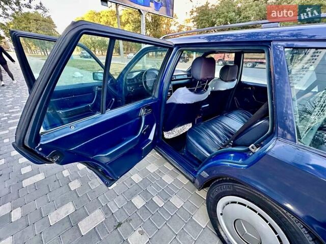 Мерседес Е-Класс, объемом двигателя 0 л и пробегом 275 тыс. км за 2400 $, фото 22 на Automoto.ua