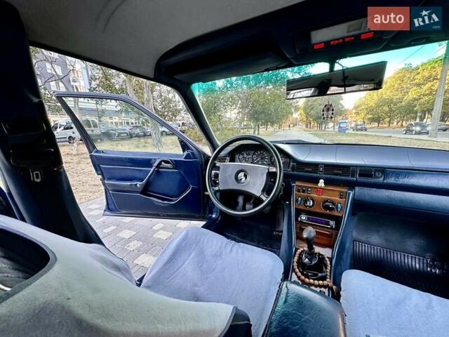 Мерседес Е-Класс, объемом двигателя 0 л и пробегом 275 тыс. км за 2400 $, фото 13 на Automoto.ua
