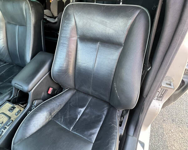 Мерседес Е-Класс, объемом двигателя 3.2 л и пробегом 530 тыс. км за 4700 $, фото 18 на Automoto.ua