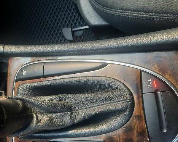 Мерседес Е-Клас, об'ємом двигуна 3.2 л та пробігом 406 тис. км за 7300 $, фото 11 на Automoto.ua