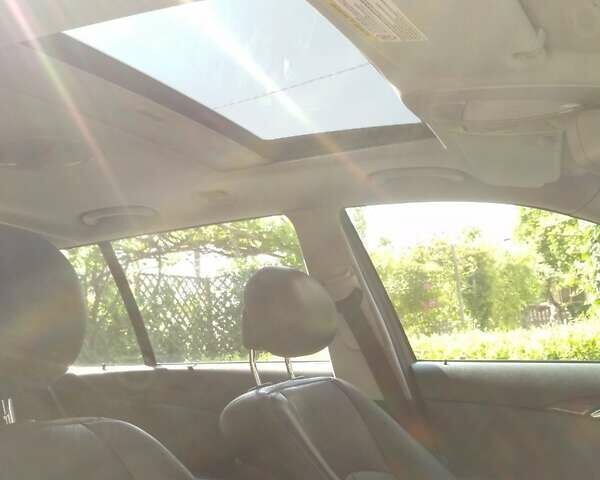 Мерседес Е-Класс, объемом двигателя 1.8 л и пробегом 223 тыс. км за 5500 $, фото 4 на Automoto.ua