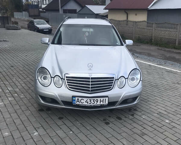 Мерседес Е-Класс, объемом двигателя 2.2 л и пробегом 323 тыс. км за 7300 $, фото 6 на Automoto.ua
