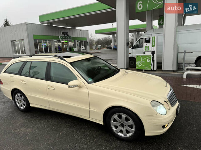 Мерседес Е-Класс, объемом двигателя 2.2 л и пробегом 265 тыс. км за 5500 $, фото 1 на Automoto.ua
