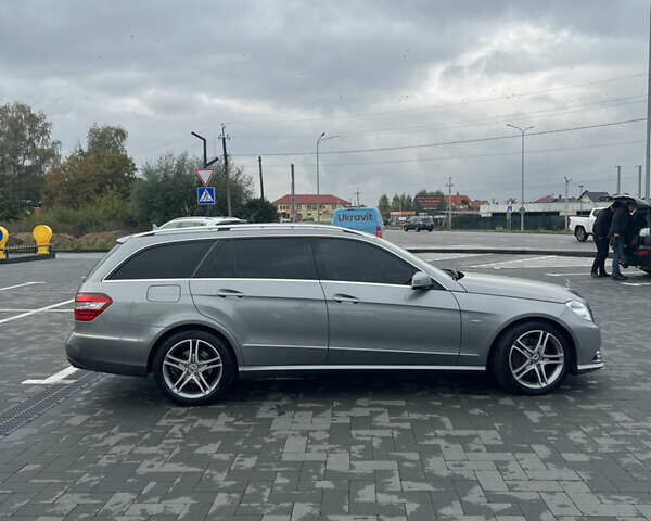 Мерседес Е-Класс, объемом двигателя 2.2 л и пробегом 348 тыс. км за 12799 $, фото 12 на Automoto.ua