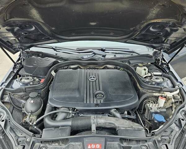 Мерседес Е-Клас, об'ємом двигуна 2.14 л та пробігом 381 тис. км за 11000 $, фото 25 на Automoto.ua