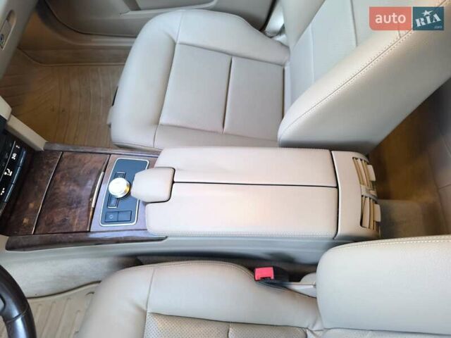 Мерседес Е-Класс, объемом двигателя 2.2 л и пробегом 197 тыс. км за 13500 $, фото 61 на Automoto.ua
