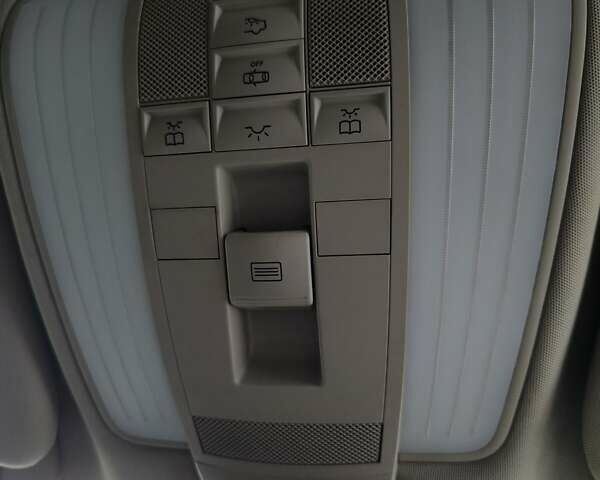 Мерседес Е-Класс, объемом двигателя 2.2 л и пробегом 197 тыс. км за 13500 $, фото 53 на Automoto.ua