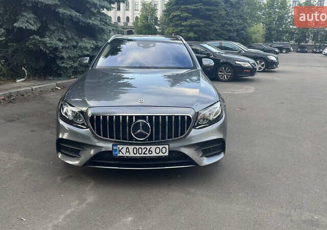 Мерседес Е-Класс, объемом двигателя 3 л и пробегом 91 тыс. км за 48500 $, фото 1 на Automoto.ua